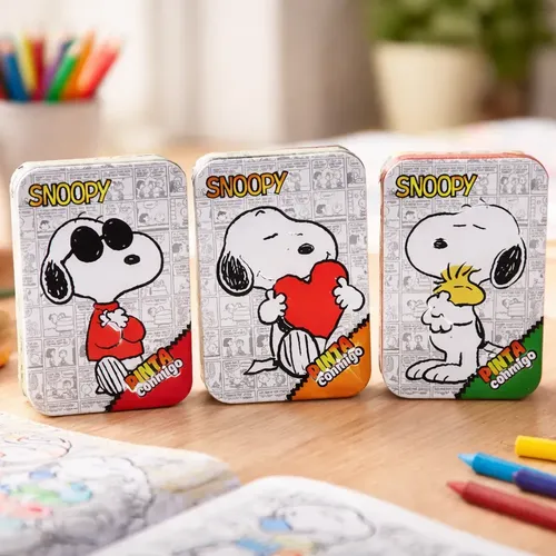 Lata Pinta Conmigo Snoopy + Crayones Y Stickers Lata Pinta Conmigo Snoopy + Crayones Y Stickers - Imagen 2